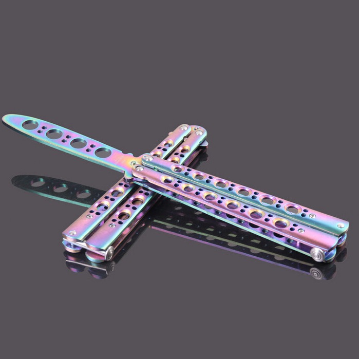 New butterfly knife swing practice tool with excellent hand feel (unsharpened) factory direct sales full figure