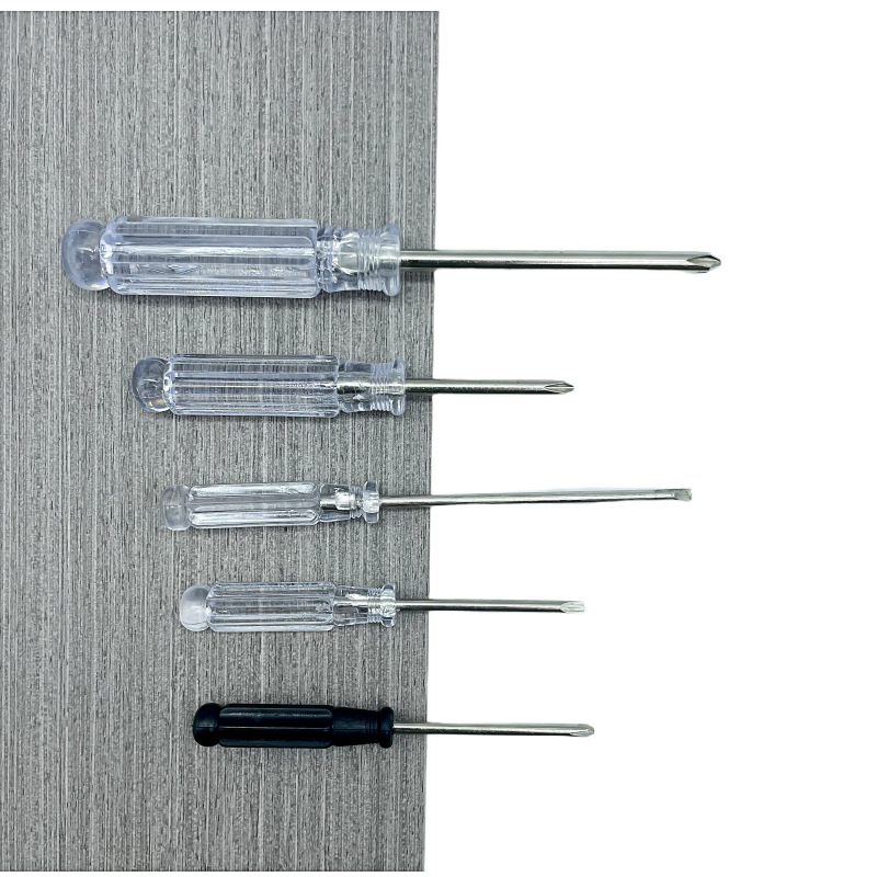 3.0 Cross-shaped transparent crystal screwdriver, mini magnetic 3mm flat-head small screwdriver, eco-friendly crystal black screwdriver Application Scenario