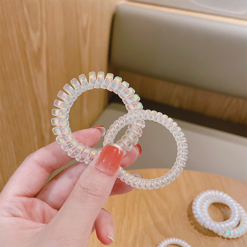 Laser mermaid, European and American lace hair band, electroplated women's jewelry, basic and versatile, seamless hair accessory that won't damage hair Application Scenario