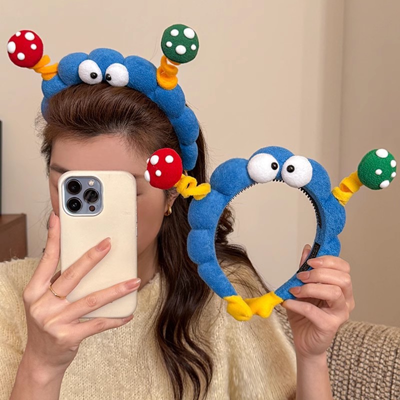The same style of hair band as Yu Shuxin, cute and fun, big eyes, plush hair band, high top of the head, face washing, hair pressing headband, girl taking photos details Picture