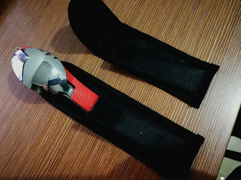 Wholesale black 11-kai and 17-kai Oxford cloth bags with a swing knife Application Scenario