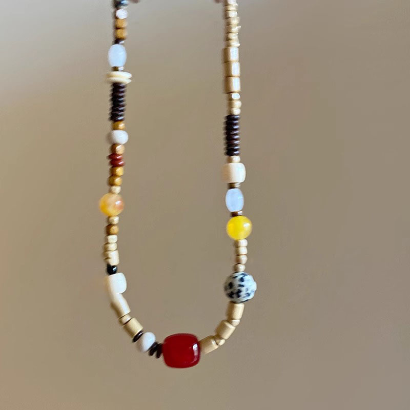 New Chinese-style retro natural stone beaded necklace, women's minority ethnic style collarbone chain, dopamine wooden neckchain accessory Specification drawing