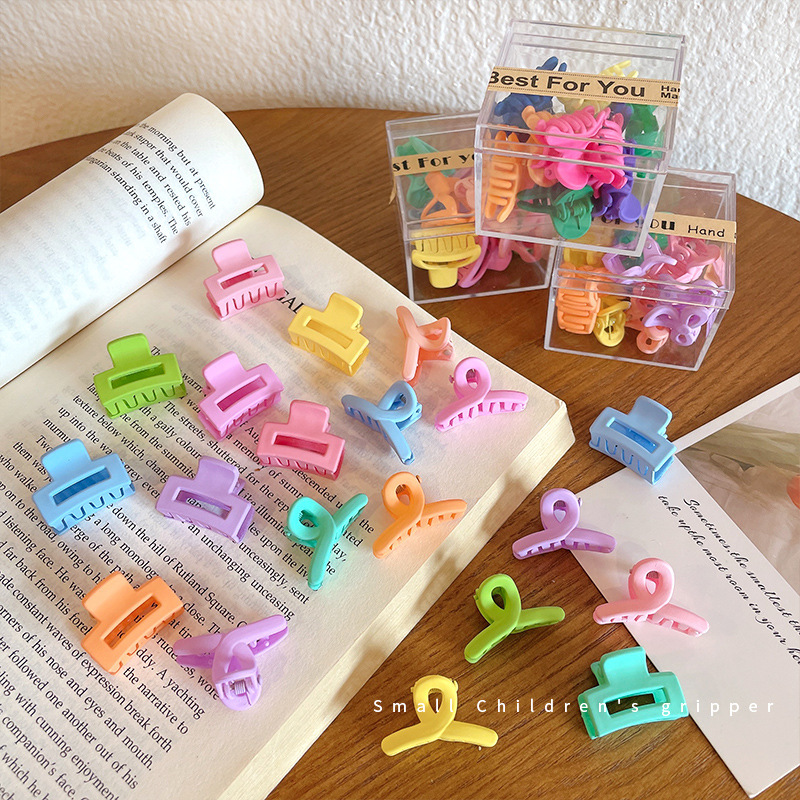 10 boxed sets ~ New mini candy-colored small grabbers, cute side clips, bangs clips, hair clips and hair accessories full figure