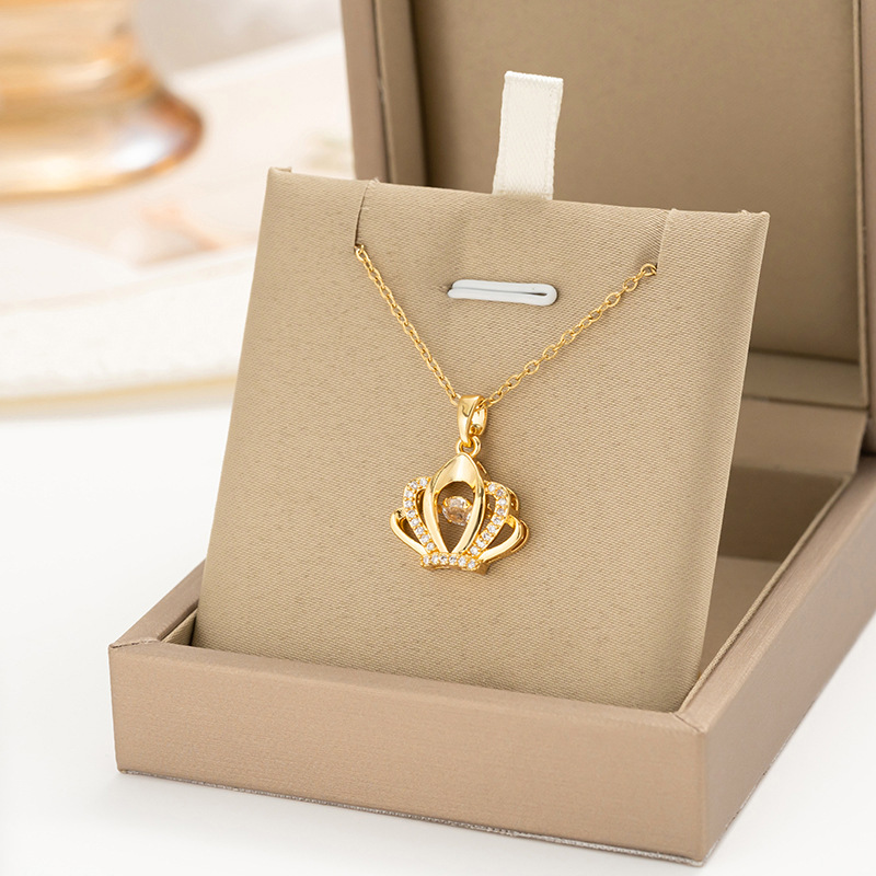 European and American style fashionable crown dynamic titanium steel necklace, women's micro-inlaid zircon pendant, internet-famous high-end jewelry wholesale full figure