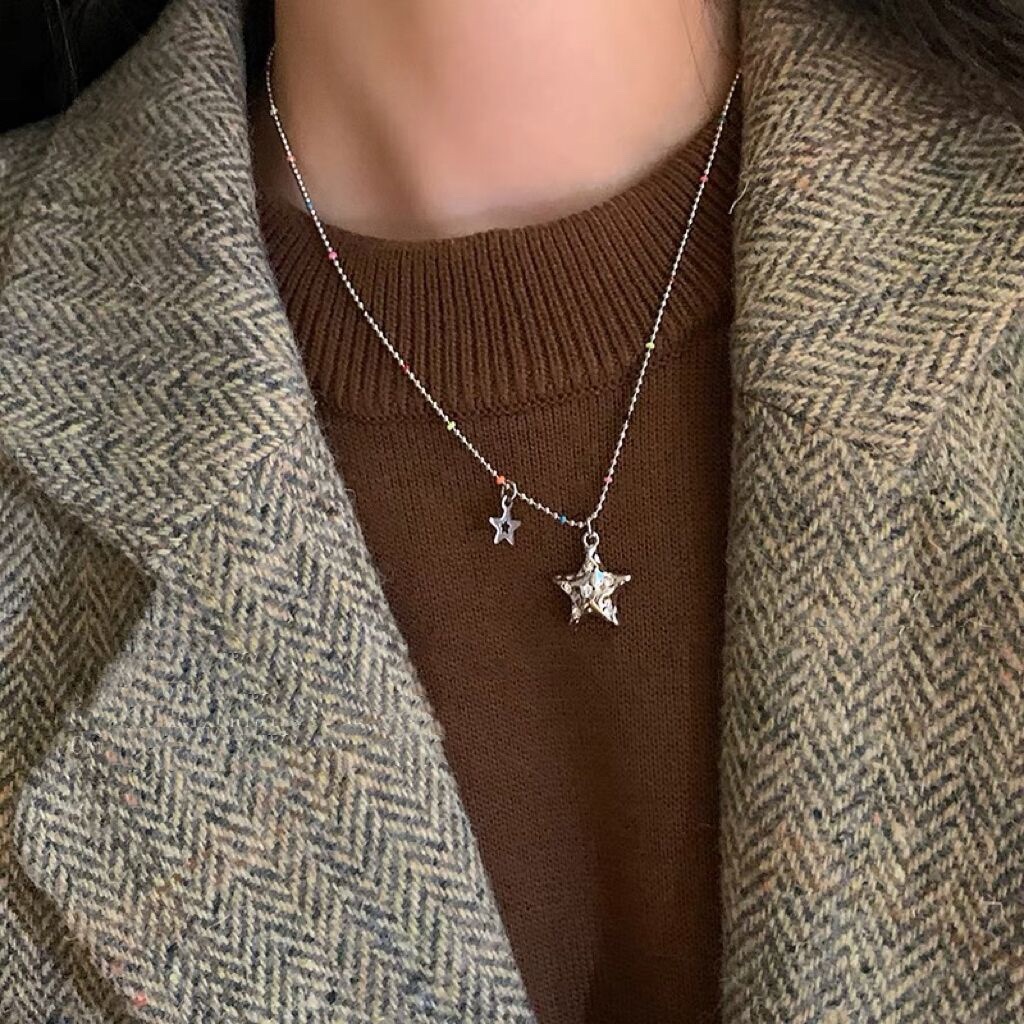 Seven-color Starry River ~ Playful Glazed Star Pendant Necklace, a must-have accessory for female Internet celebrities, a design sense and a niche sweater chain full figure