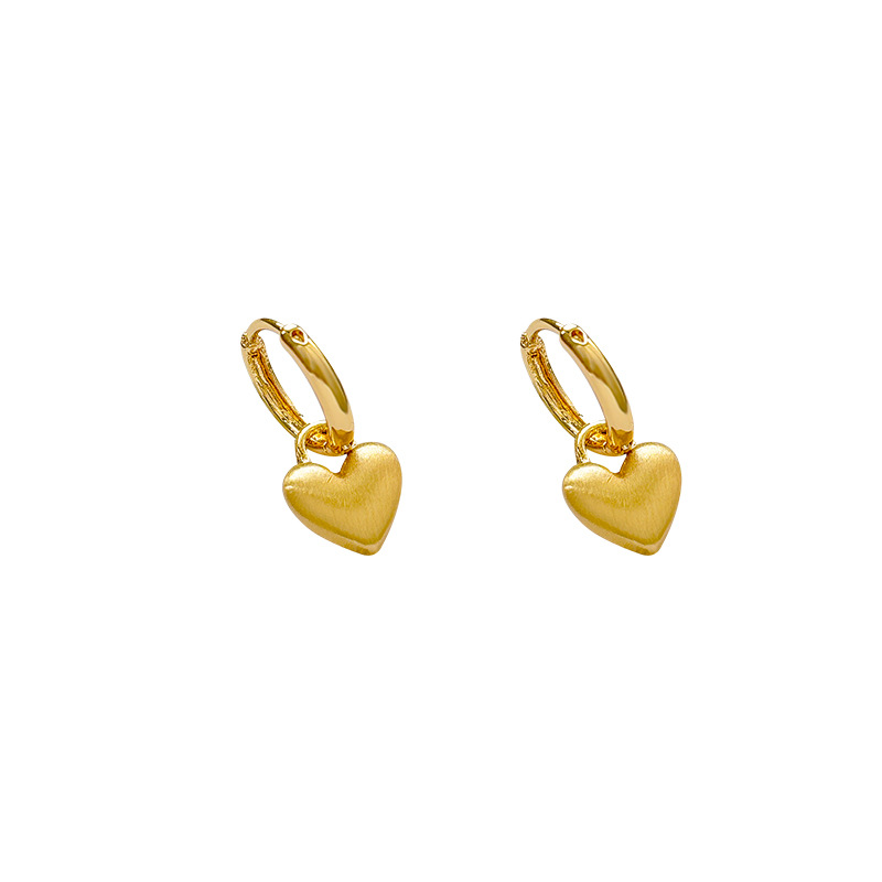 Golden brushed heart-shaped ear ring earrings for women, simple and fashionable commuting ear buckles, niche design sense, elegant stud earrings Item Picture