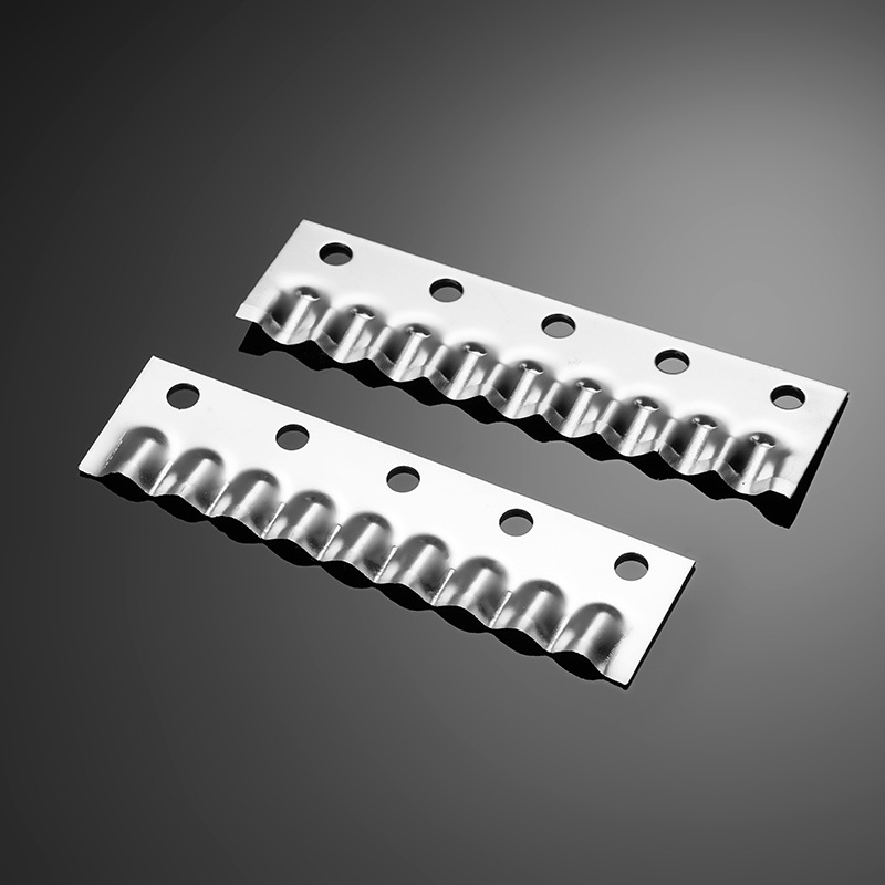 Stainless steel grater blades, household vegetable slicer blades, radish and potato shreds, corrugated blades, slicing accessories Application Scenario