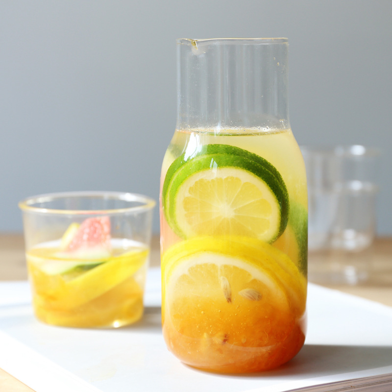 Creative Japanese-style single-person drinking high borosilicate glass teapot with single-cup high-temperature resistant glass cold water bottle set juice pot full figure
