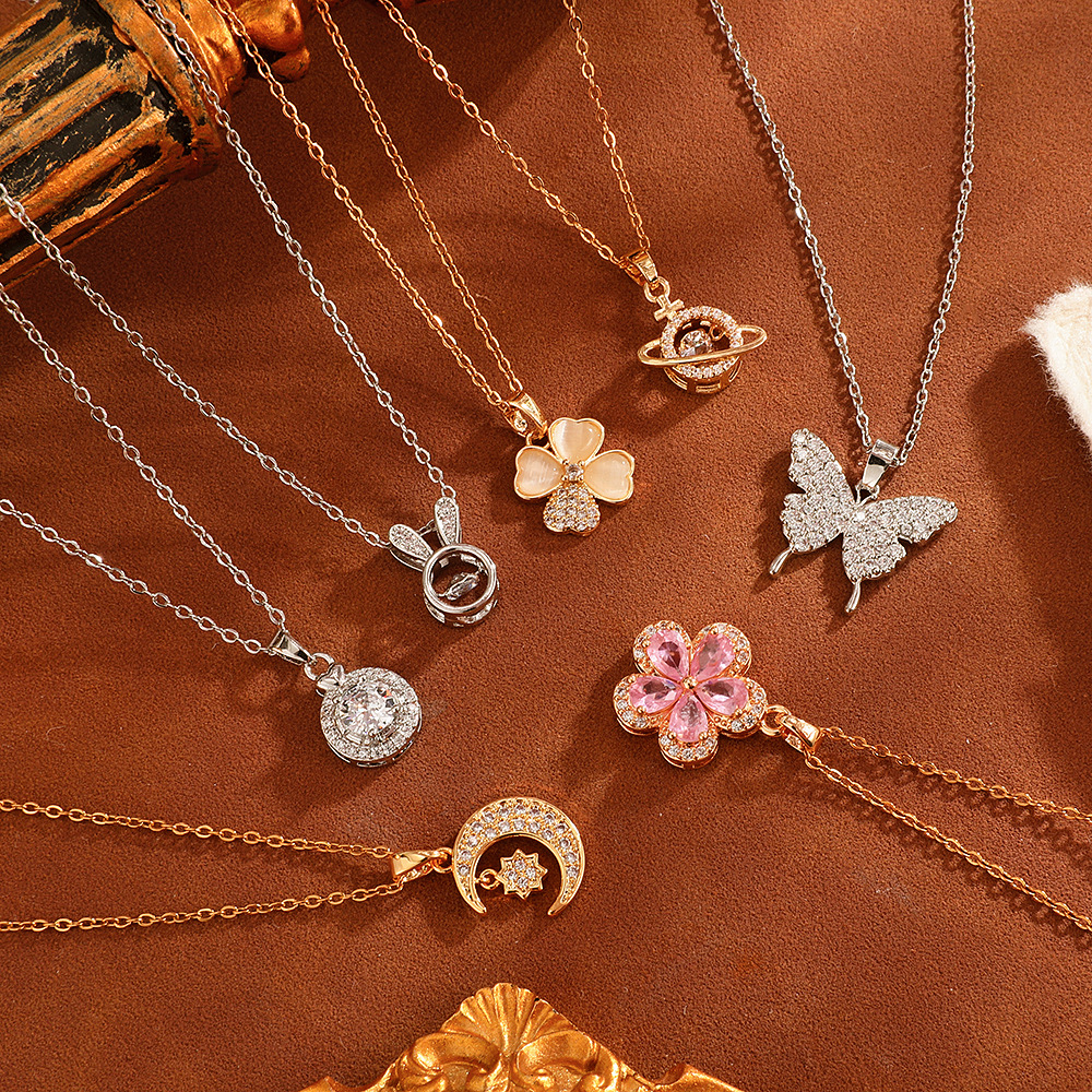 Micro-inlaid zirconium, niche design, light luxury titanium steel necklace, non-fading, versatile, elegant collarbone chain, fashionable pendant wholesale full figure