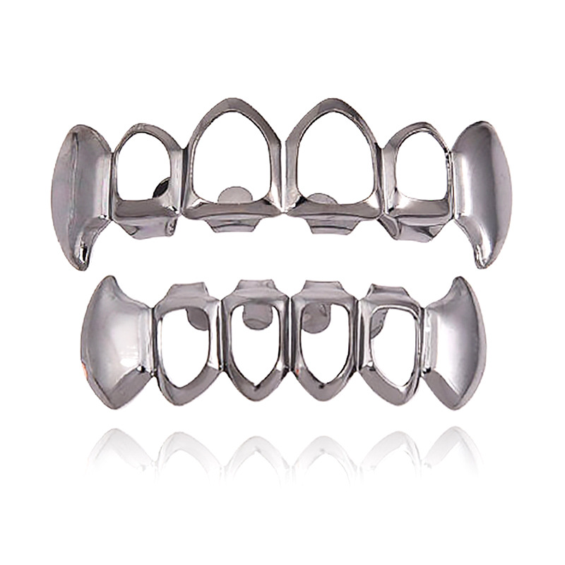 The popular Hiphop 18K four-hollowed-out tiger teeth braces with gold-plated smooth surface for men are in the European and American style full figure