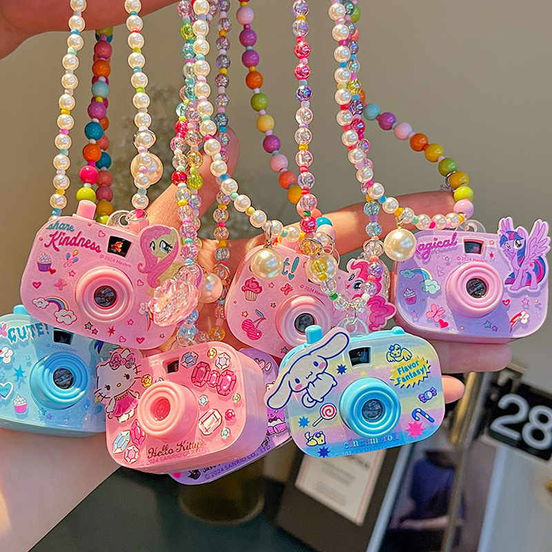 Projector camera necklace, Children's Day birthday gift for little girls, Sanrio baby jewelry, cute glowing toy Specification drawing