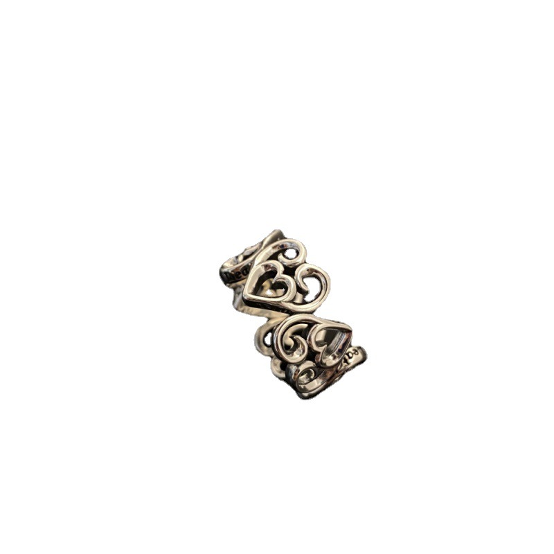 A niche retro distressed design with an open graffiti cross heart ring, a light luxury and fashionable individual style for women in Instagram Item Picture