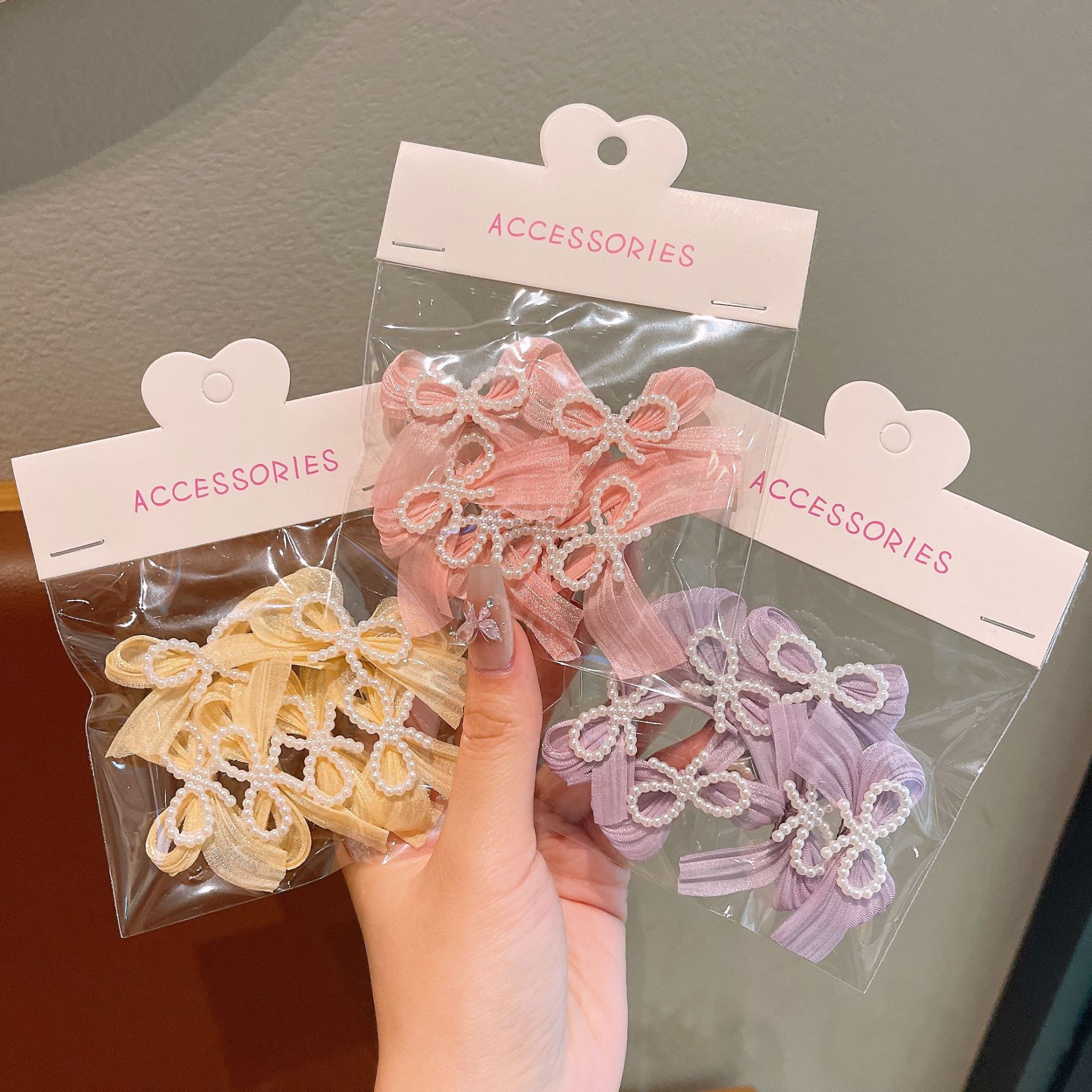 New blue checkered lace trim pearl rhinestone hair clips, children's hair clips, sweet and versatile hair accessories for girls, hair clips details Picture