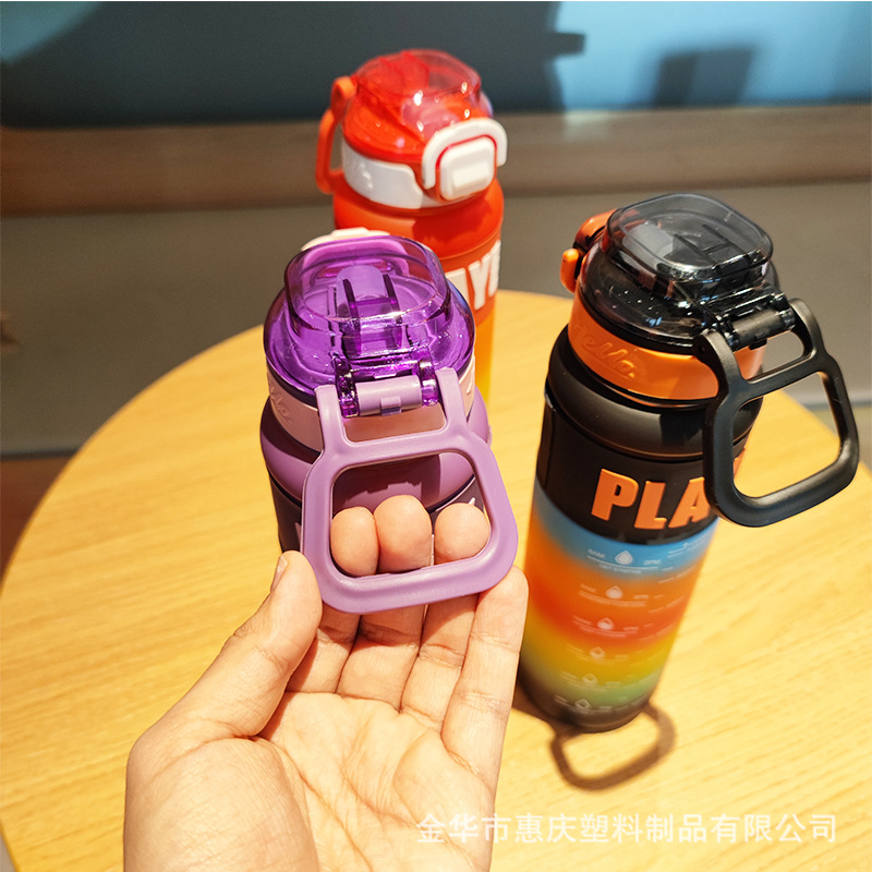 Wholesale of new high-appearancelevel straw plastic water cups, portable handles, student three-color gradient outdoor sports water bottles details Picture