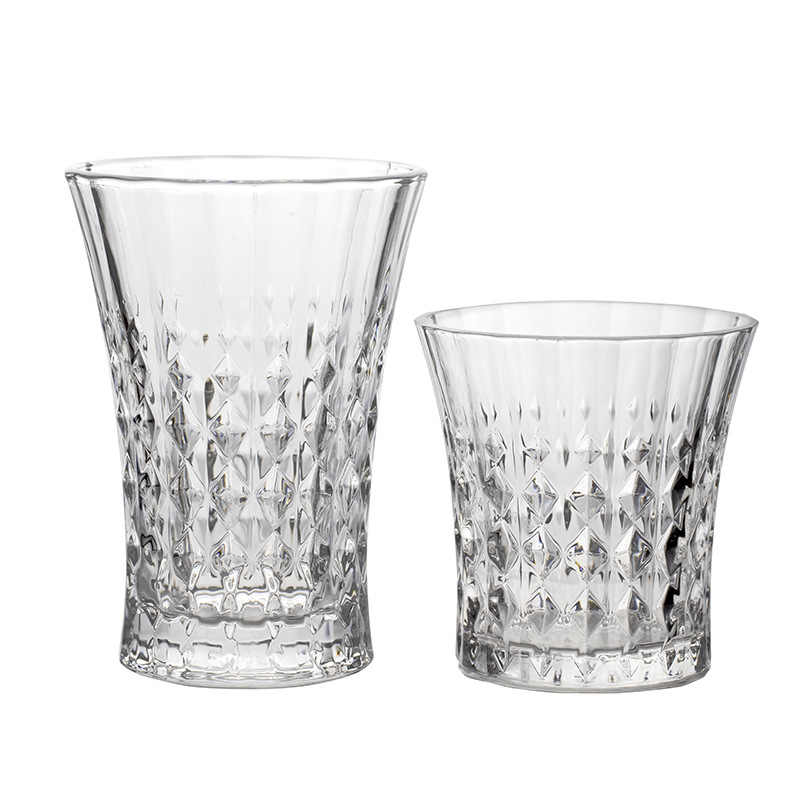 Embossed engraved high-footed glass cups, high-appearance-level champagne glasses, retro European wine glasses, red wine glasses, and foreign wine glasses details Picture