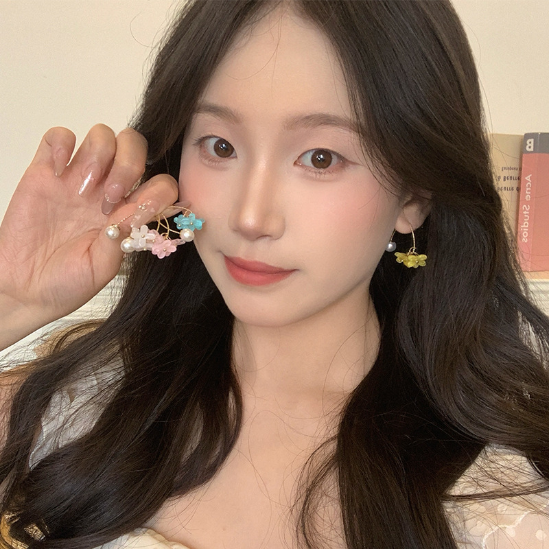 Super ethereal osmanthus tassel pearl earrings for women, sweet and niche earrings, French retro 2025 new bestsellers Application Scenario
