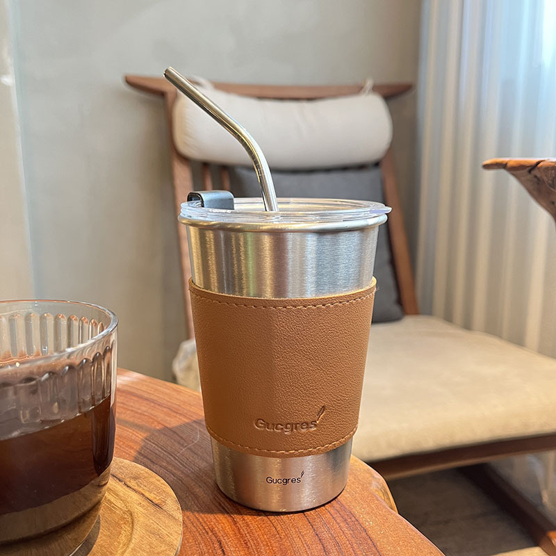 High appearance level cups, office water cups, ladies' simple restaurant straw cups, 304 stainless steel coffee cups, industrial style Application Scenario