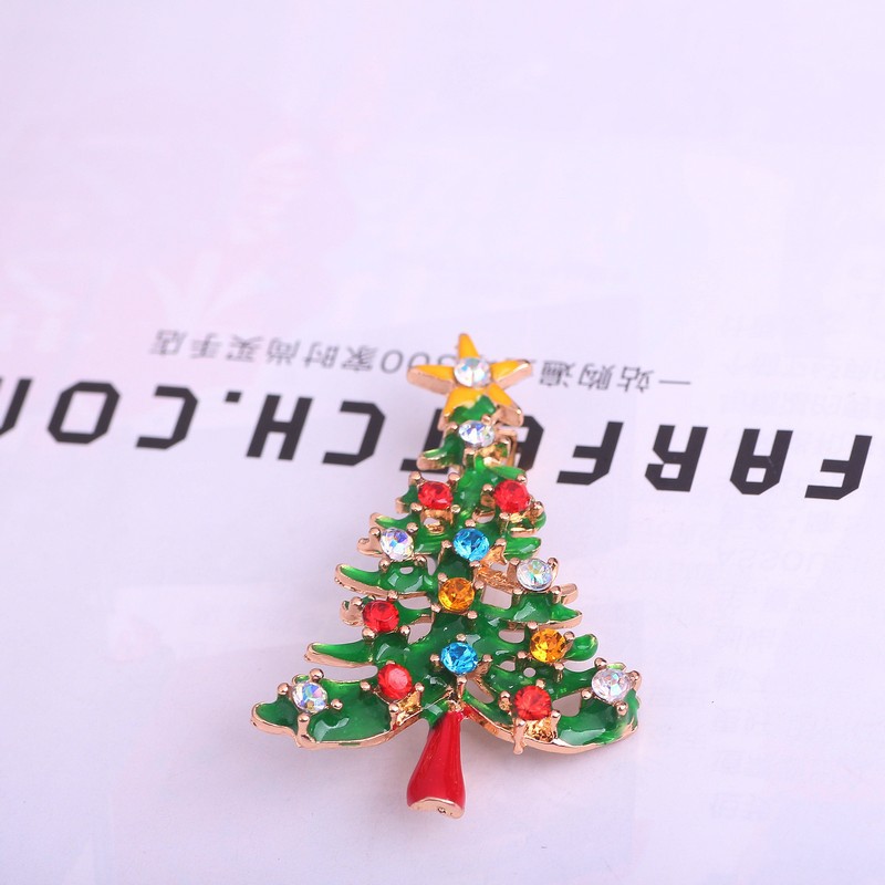 Wholesale of exquisite and versatile glazed diamond Christmas tree brooches for export from Europe and America full figure
