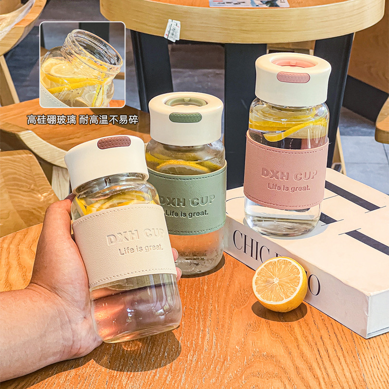 High-appearation-level internet-famous glass water cup, office cup with straw, tea-water separation, tea brewing cup, custom-made glass cup full figure