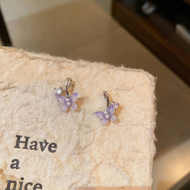 Gradient blue diamond-encrusted butterfly earrings, a high-end, light luxury, versatile and elegant pearl stud earrings, summer earrings for 2025 Specification drawing