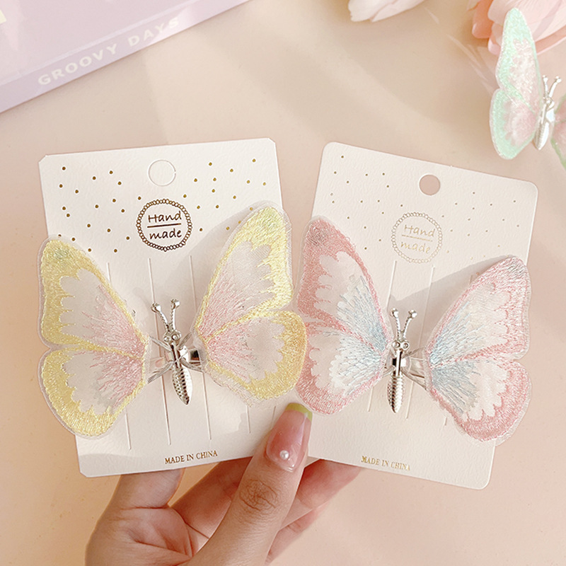Moving butterfly handmade hair clips, summer children's princess cute little girl headwear, ancient-style hair accessories, Hanfu hair clips Application Scenario