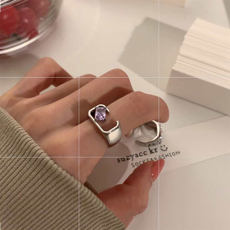 A unique and niche purple square diamond zircon design open ring for women, a new Instagram trendy hip-hop sweet and cool food ring details Picture