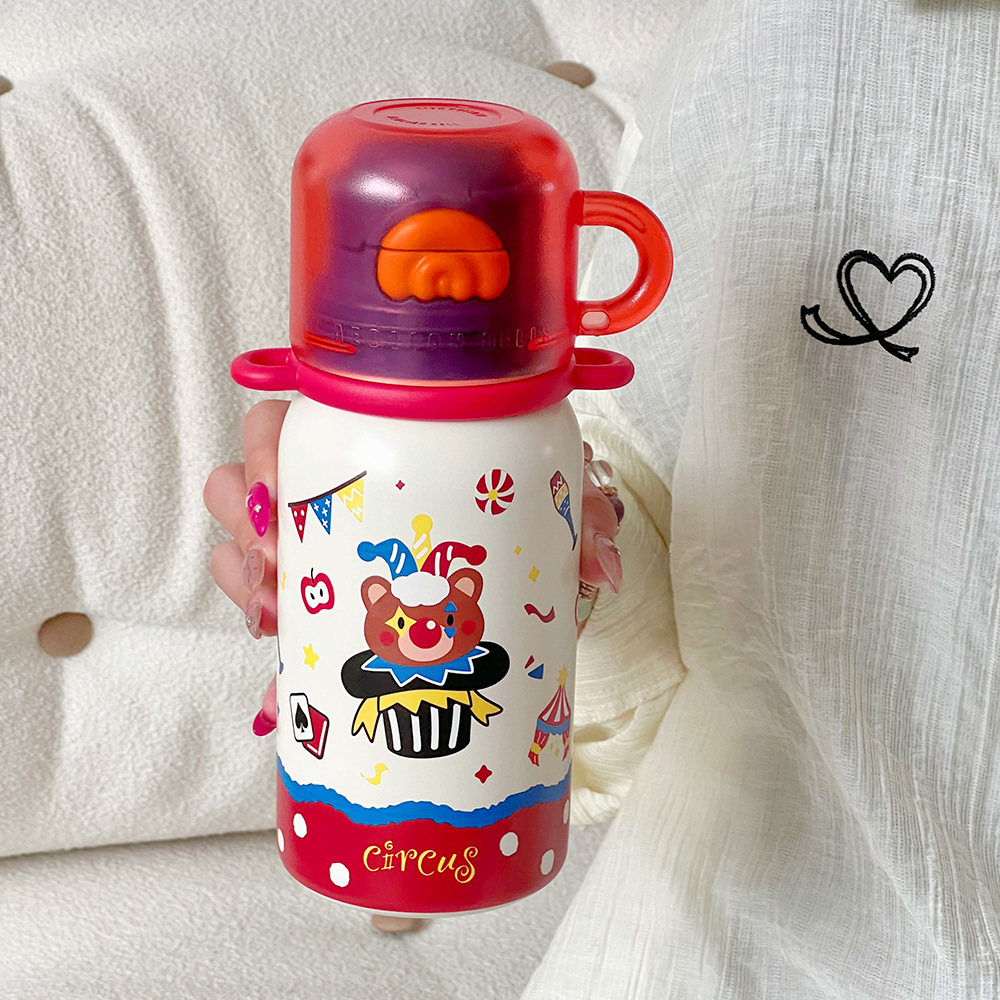 Cartoon three-drink insulated cup, 316 stainless steel vacuum straw water cup, outdoor portable double-layer student schoolbag cup Application Scenario