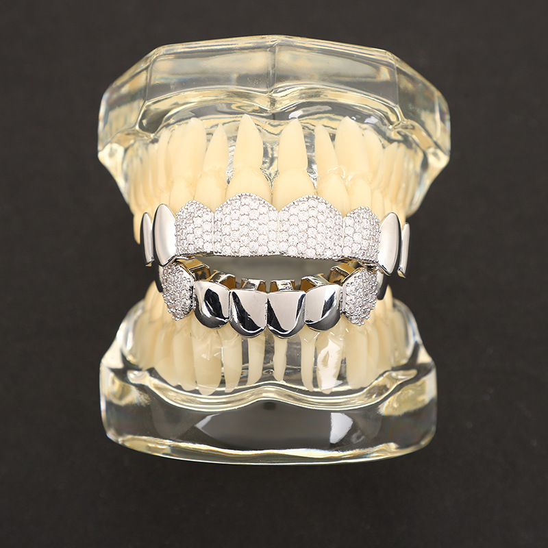 European and American style vampire fangs six-toothed smooth personality double-piece zircon braces, hip-hop man nightclub special teeth decoration full figure