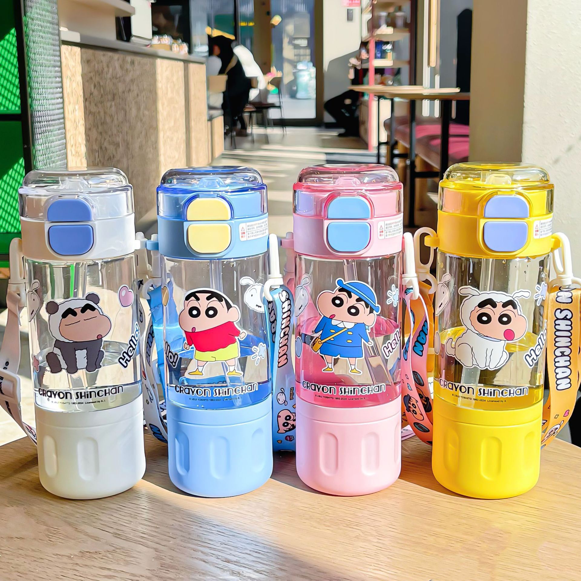 Crayon Shin-chan Tritan water cup, a special student cup for school, cute girls, high appearance level, double-drinking straw cup details Picture