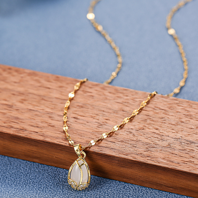 Japanese and Korean style light luxury cat's eye stone tulip pendant titanium steel necklace, women's niche high-end style versatile collarbone chain accessory Specification drawing