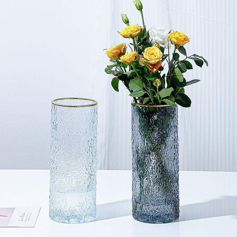 Modern and simple flower arrangement vase, lucky bamboo glass vase, gilded straight tube, glacier pattern glass vase details Picture