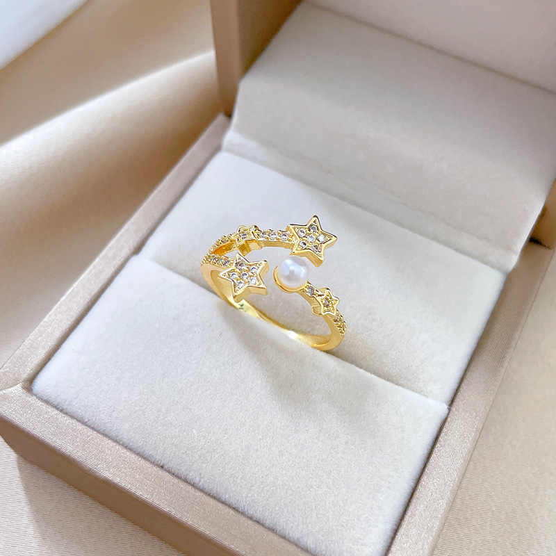 【 Real gold electroplating 】 Open star pearl fashionable slightly inlaid light luxury ring index finger ring, the same style as Internet celebrities, cold style Application Scenario