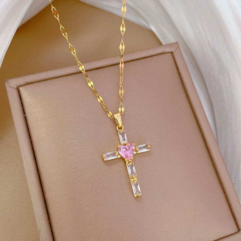 【 Titanium Steel 】 Pink cross, light luxury, luxurious, full diamond necklace, versatile collarbone chain, titanium steel chain for women Application Scenario