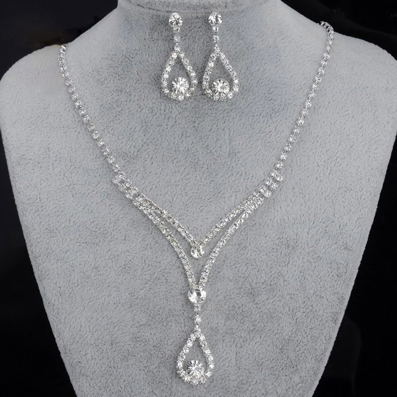 New simple water drop pendant necklace earring set for wedding accessories, European and American fashionable bridal evening dress accessories details Picture