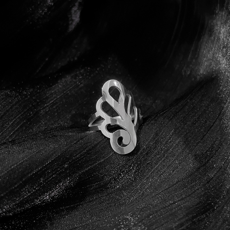 【 Non-Fading 】 Red Spider Lily titanium steel cold style dance ring for men and women, trendy and simple food rings on Instagram Specification drawing