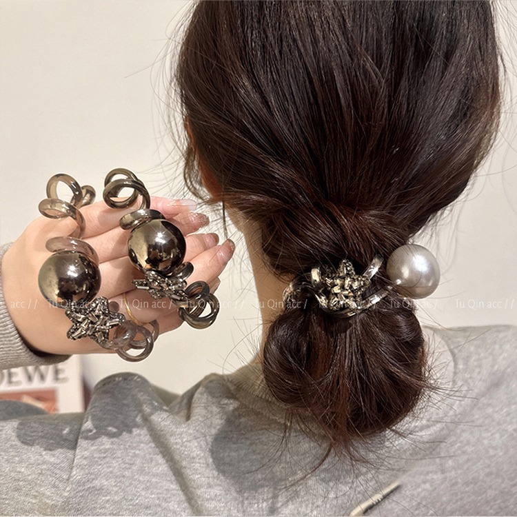 Dongdaemun, South Korea, water diamond star telephone line hair band, women's bun hair tie, elegant ponytail pearl rubber band headwear details Picture