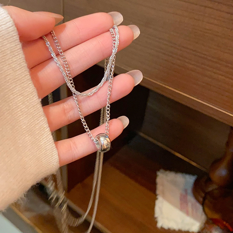 Autumn and winter double-layer sweater chain simple circular necklace for women 2025 new bestseller, niche light luxury high-end necklace accessory full figure