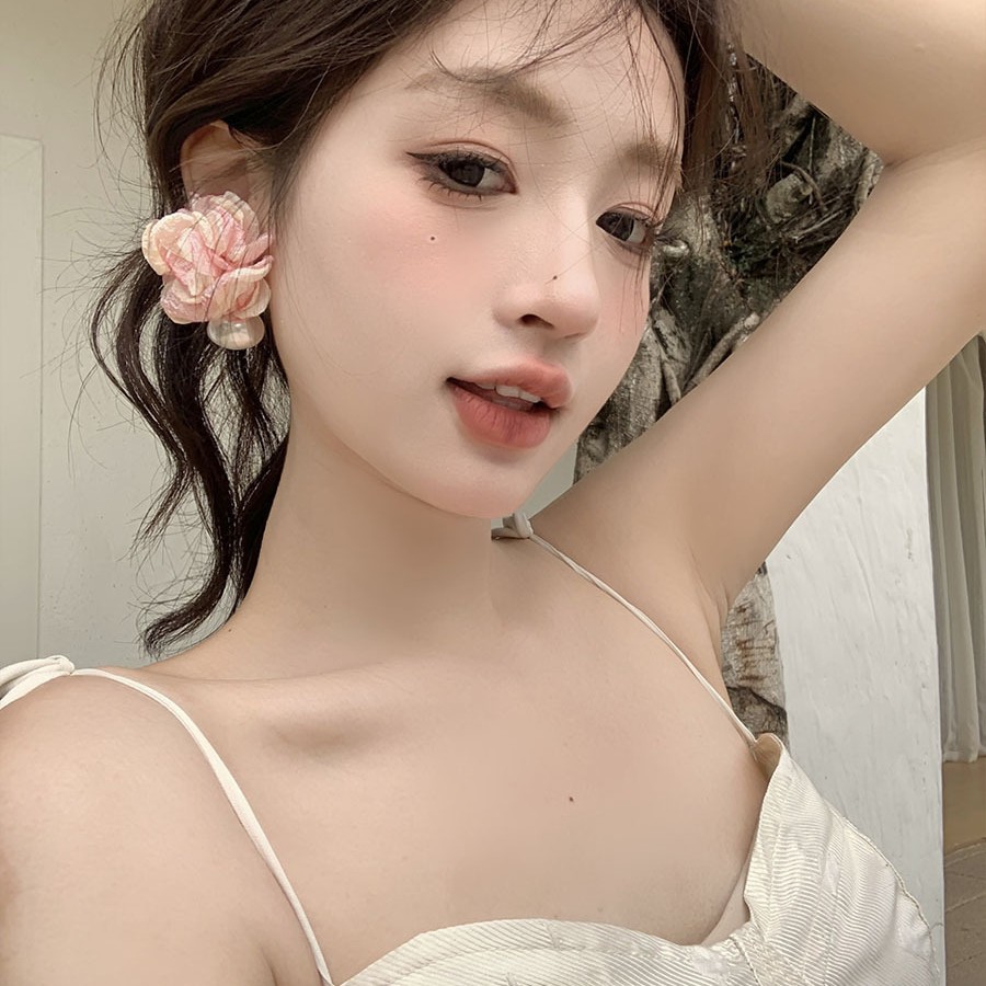 Summer super fairy-like gauze flower earrings, high-end women's earrings, 2025 new round and square face highlighting small stud earrings details Picture