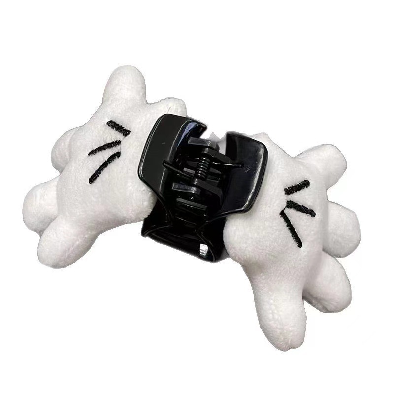 Cute Mickey Mouse hand gripper on Instagram ~ Stylish 3D plush hairpin, female palm Mickey Mouse hand gripper creative hair accessory Item Picture