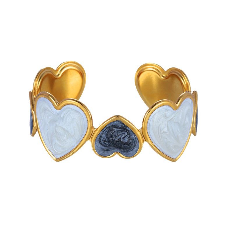 European and American exaggerated new stainless steel oil-dripping heart bracelet with a high-end feel, 18K gold plated open bracelet accessory wholesale Item Picture