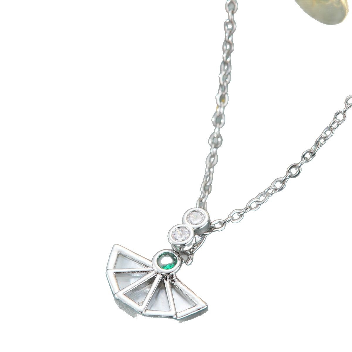 Steel chain high-end titanium style light necklace version collarbone style design Korean style wholesale red luxury network niche women's accessories Item Picture