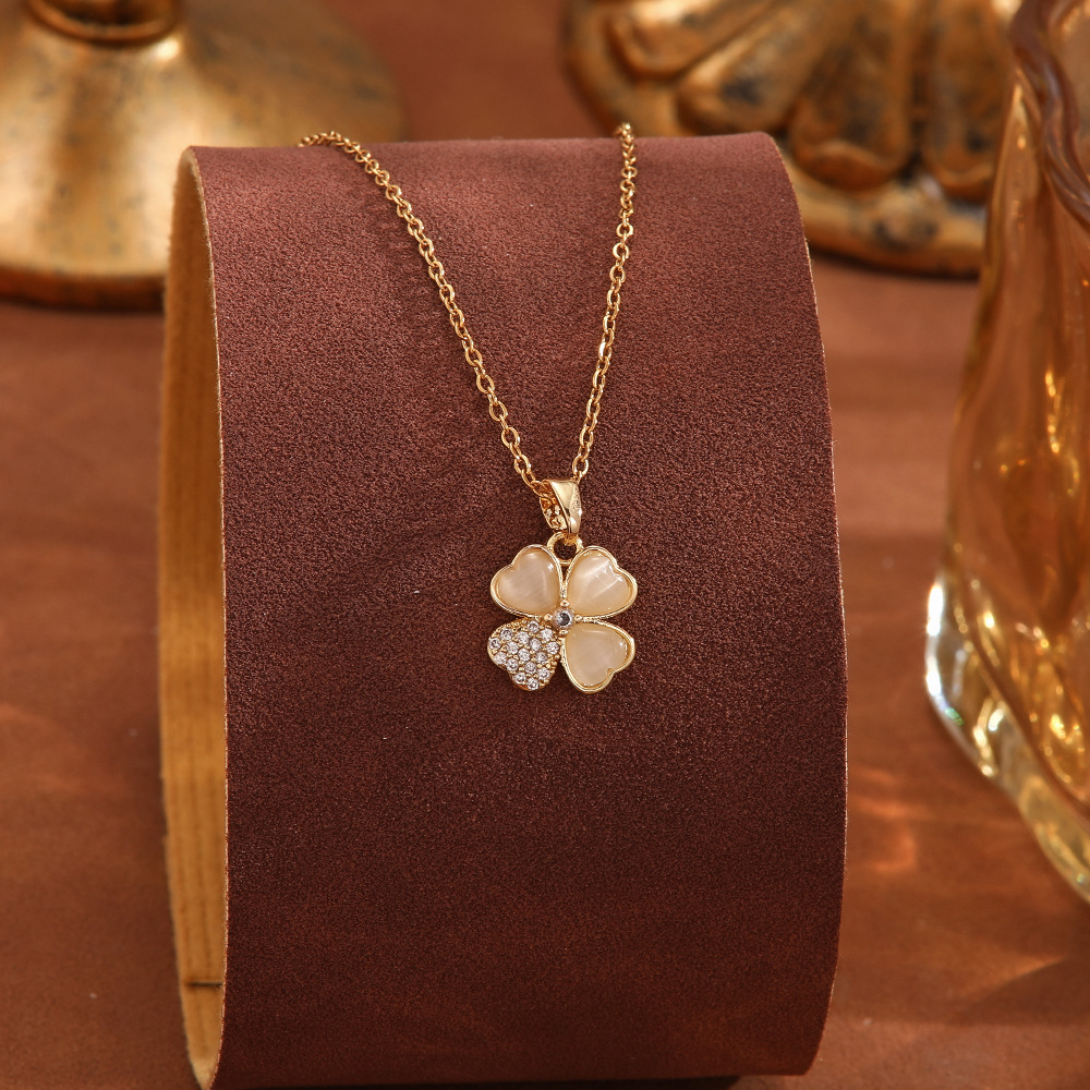 Micro-inlaid zirconium, niche design, light luxury titanium steel necklace, non-fading, versatile, elegant collarbone chain, fashionable pendant wholesale Specification drawing