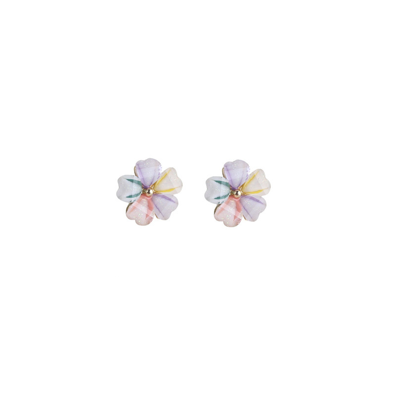 Forest-themed, fresh and colorful acrylic flower earrings, fashionable and elegant for women. Colorful petal stud earrings, a popular earpiece Item Picture