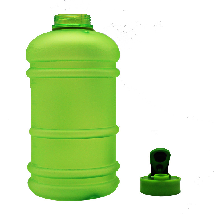 Wholesale of large-capacity sports plastic water bottles made of outdoor PETG material. 2.2L fitness water cups in matte color Specification drawing