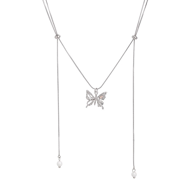 Multiple ways to wear ~ Butterfly tassel collarbone chain, a cold and cool style accessory for women on Instagram, a gentle and elegant internet-famous necklace Item Picture