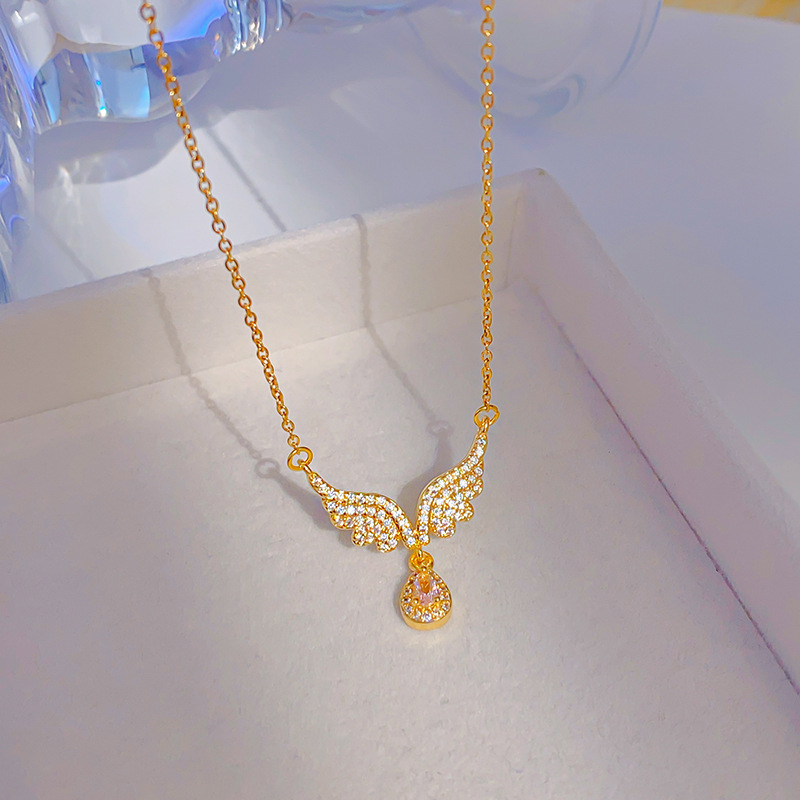 Fashionable Angel Wings Titanium steel necklace for women, set with pink teardrop zircon pendant, elegant and light luxury collarbone chain accessory details Picture