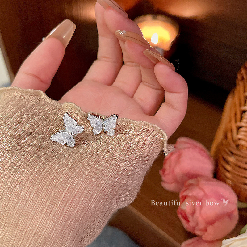 Super ethereal blue crystal butterfly earrings, ins style, versatile and high-end stud earrings, trendy and popular online celebrity earrings wholesale Specification drawing