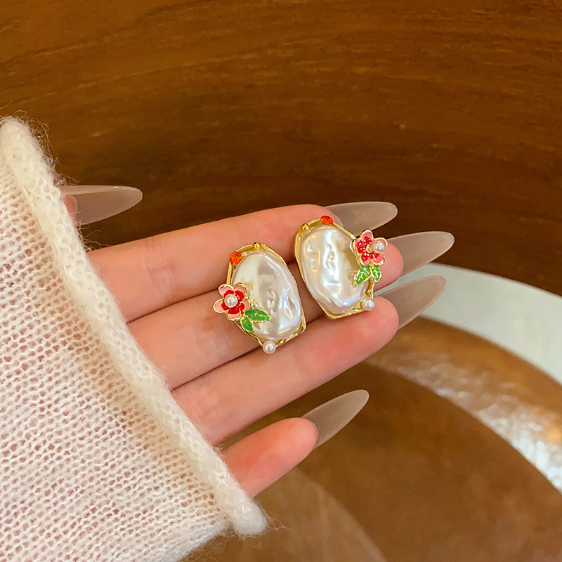Monet's Garden Irregular Baroque pearl earrings, light luxury and niche design sense, flower stud earrings, high-end earrings full figure