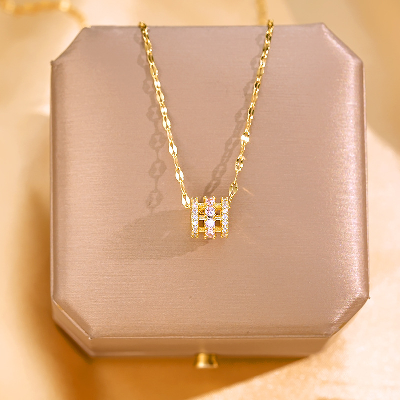 Silver full diamond waist necklace, women's fashionable and light luxury zircon pendant, high-end collarbone chain, elegant and versatile accessory details Picture