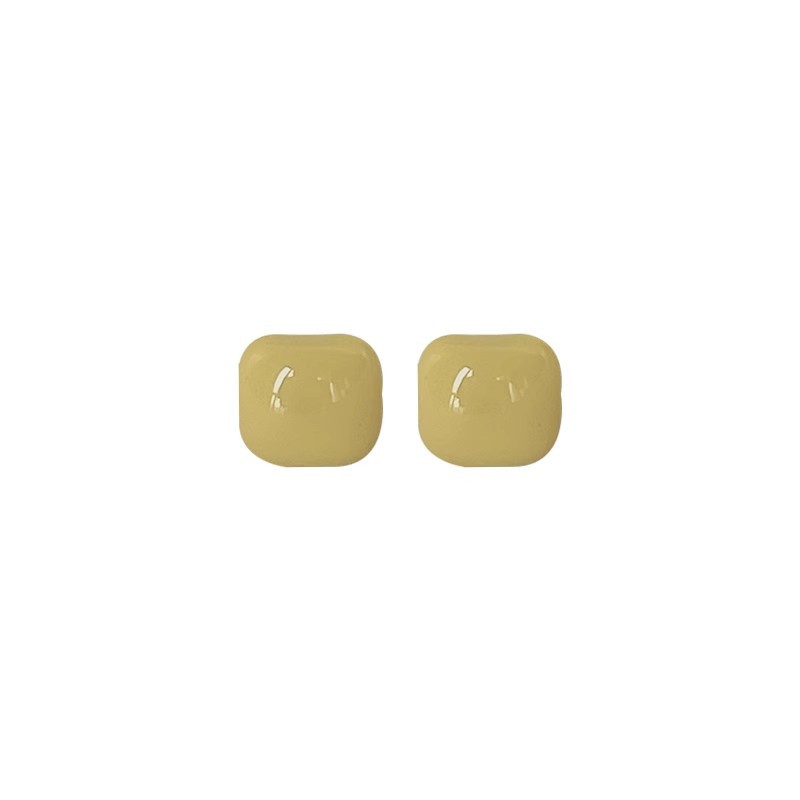 Xiaofangtang simple stud earrings, a niche design, retro ins earrings, a new 2025 style of small, versatile and elegant earrings Item Picture